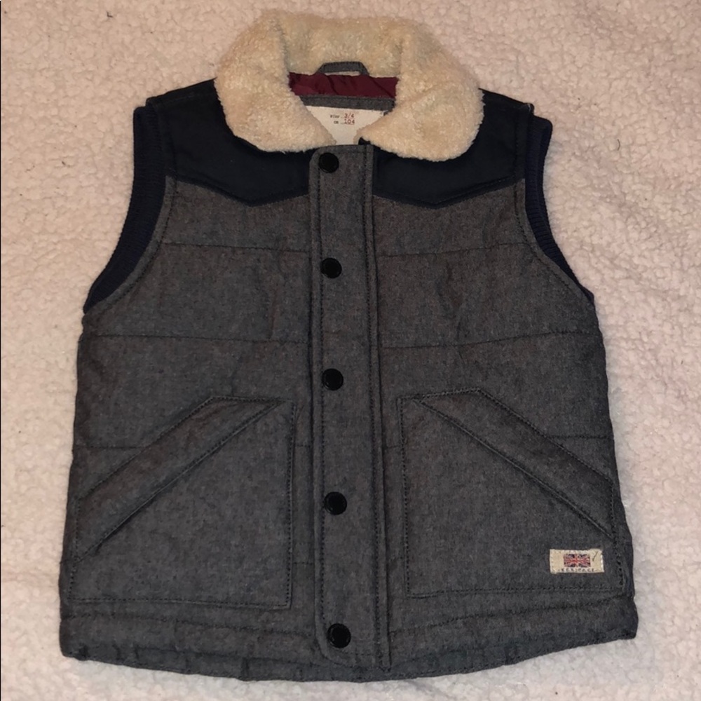 Size 3/4 Zara boys vest and button down shirt.